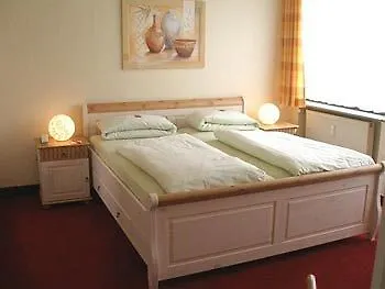 Hotel Fährhaus km734 Düsseldorf