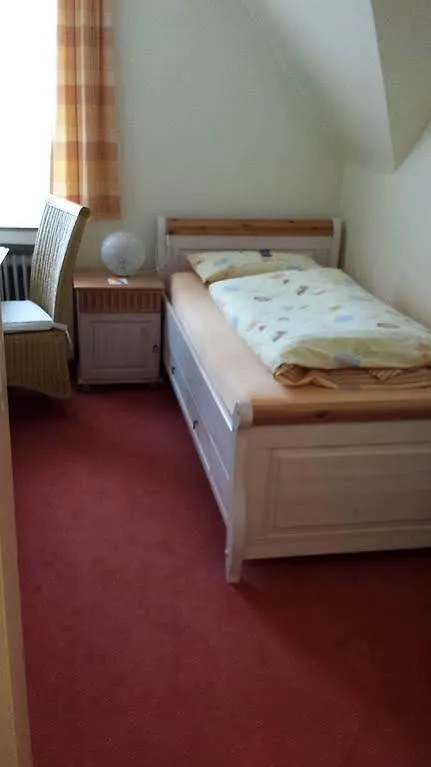 Hotel Fährhaus km734 Düsseldorf